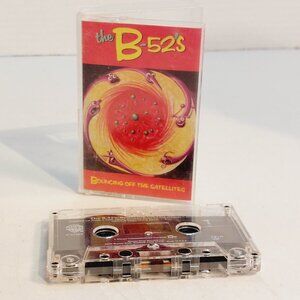 The B-52's ~ Bouncing Off The Satellites (cassette tape, 1986) tested and works